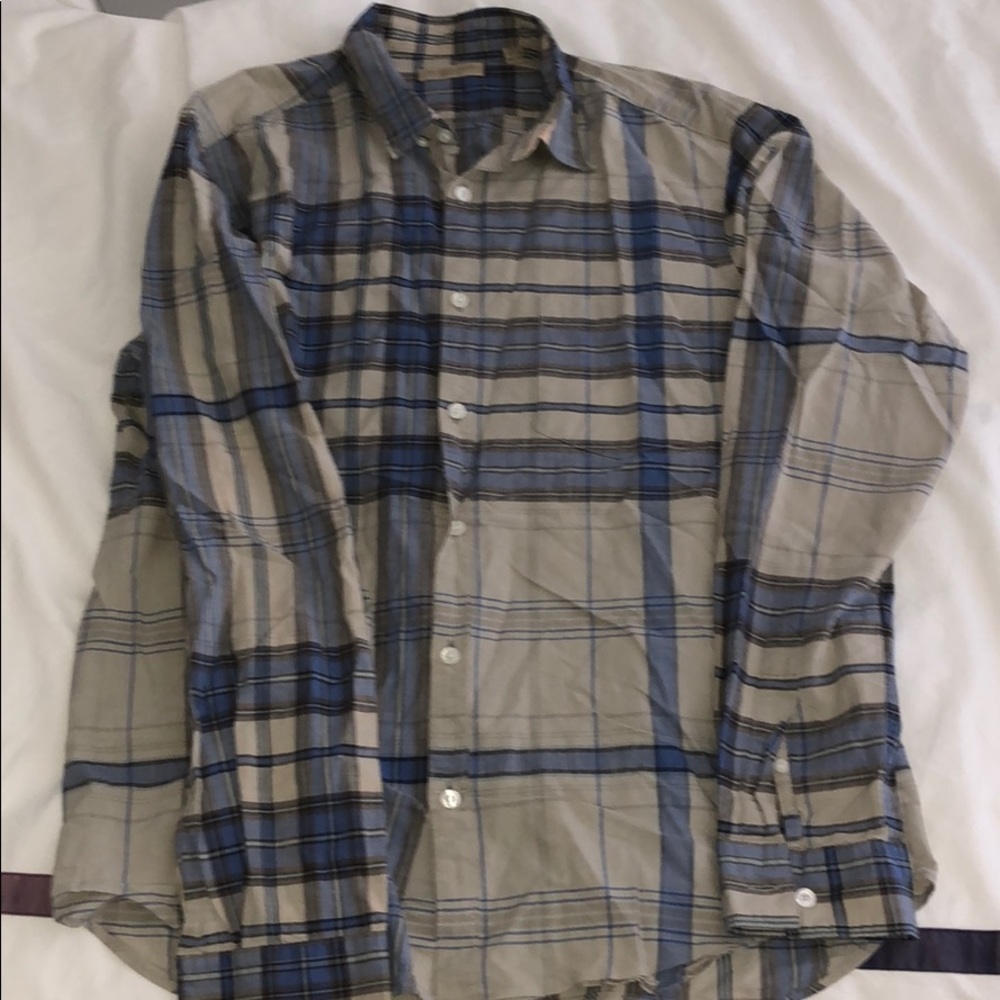 Men’s Burberry button down